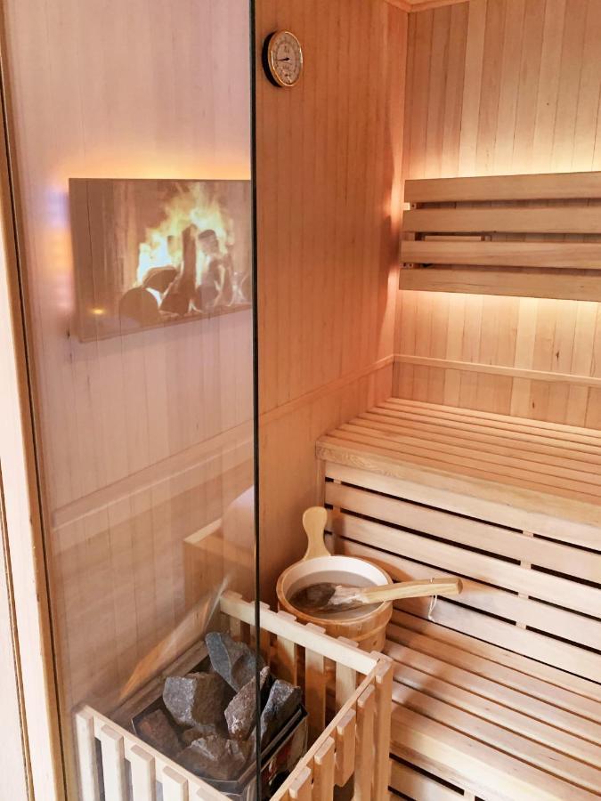 סנליס Suite Cosy Flat - Hyper-Centre Avec Sauna Privatif מראה חיצוני תמונה